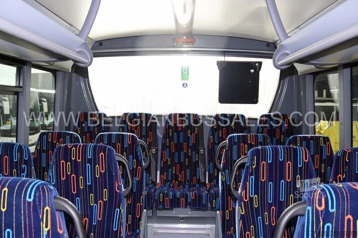 Intercitybus Iveco Crossway 10.8m Pop / Double middle door / Lift ...