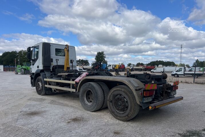 Camion benne à bras amovible Iveco Stralis AD 260S45