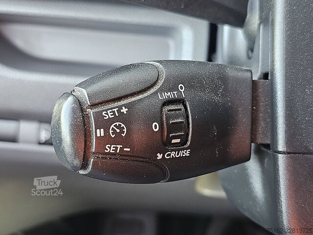Korkeakattoinen farmari PEUGEOT EXPERT 1.6 ac 3-zits EURO6