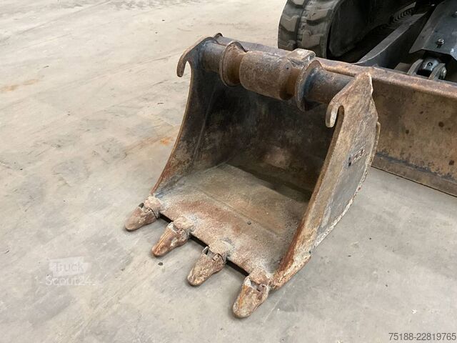 Minirýpadlo Bobcat E 26