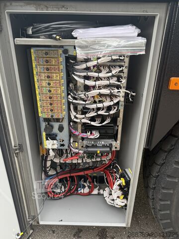 Grue mobile Liebherr LTC 1050-3.1 | VarioBase | 6 x 6 x 6