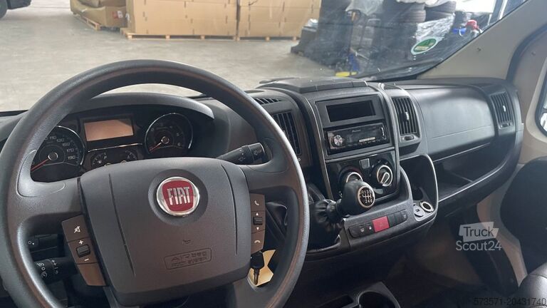 Camping-car semi-intégré Fiat Ducato Carasuite 650 MF Teilintegriert | Voll ausgestattet