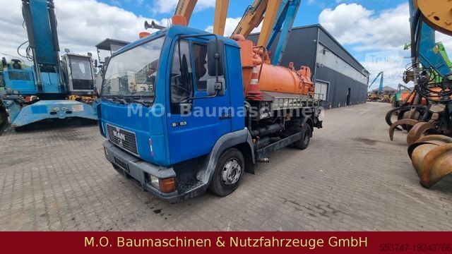 Autocisternă de vidanjare MAN 8.153 / Saug u. Druckwagen / 4x2/
