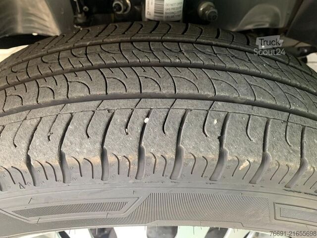 Perdeli panelvan Ford Transit 350 Telonato - Km 10.300