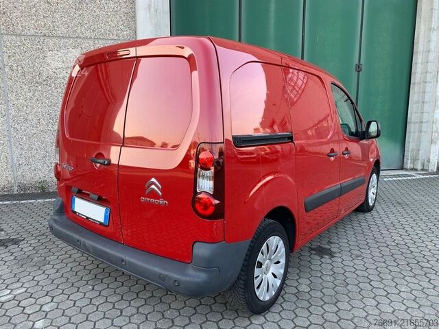 Compact van Citroen Berlingo Van L1 - 3 posti
