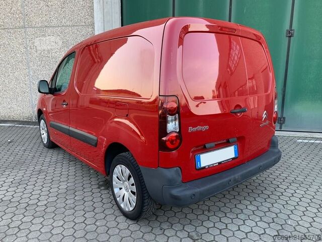 Compact van Citroen Berlingo Van L1 - 3 posti