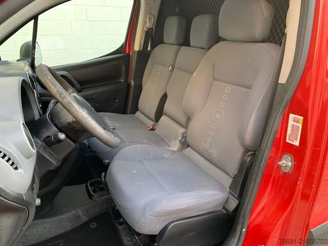 Compact van Citroen Berlingo Van L1 - 3 posti