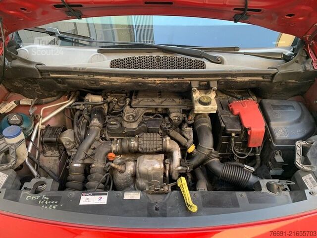 Compact van Citroen Berlingo Van L1 - 3 posti