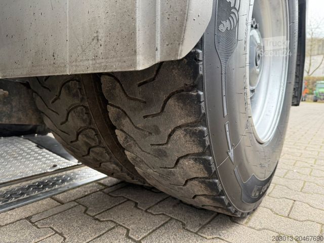 Standard SZM MERCEDES-BENZ Actros 1846 4x2 Euro 5 Retarder Kipphydraulik