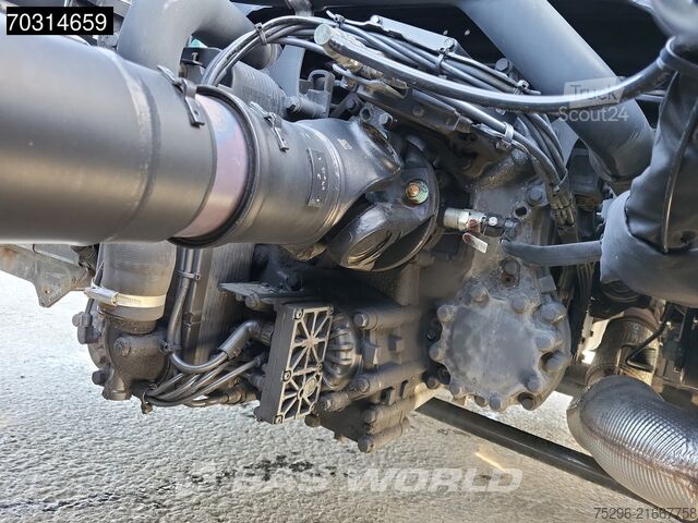 Standard tractor MAN TGX 18.470 4X2 GX Retarder 2xTanks Standklima