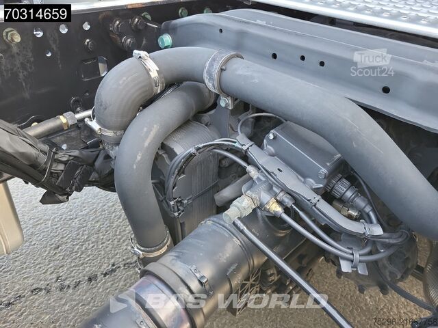 Standard tractor MAN TGX 18.470 4X2 GX Retarder 2xTanks Standklima