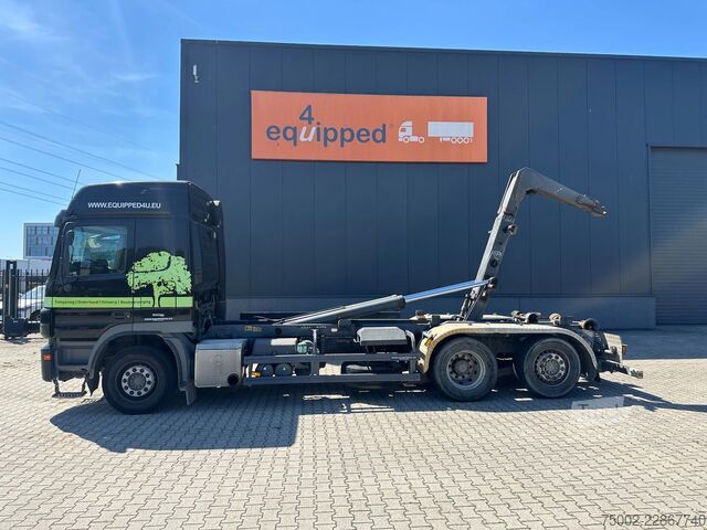 Ramię haka Mercedes-Benz Actros 2646 MP3 ACTROS 2646 V6 6x2 / 3 PEDALS /...