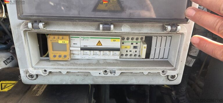 Compressore Atlas Copco XAS 68 KDG Kompressor mit Generator 12 KVA einsatzbereit 7 bar 3000rpm speed