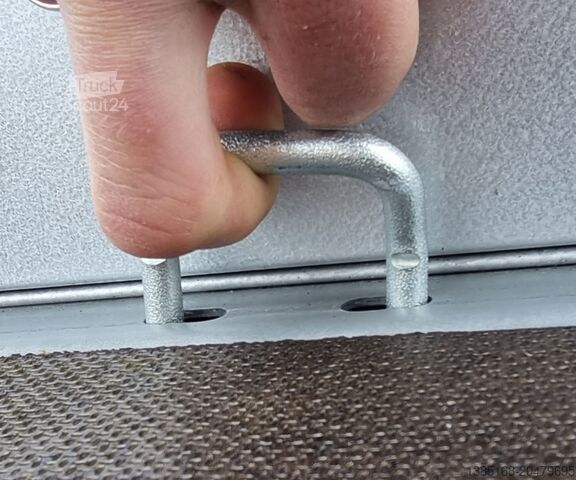 Príves s nízkym nakladačom STEMA Anhänger Tieflader 251cm x 128cm x 1,3t