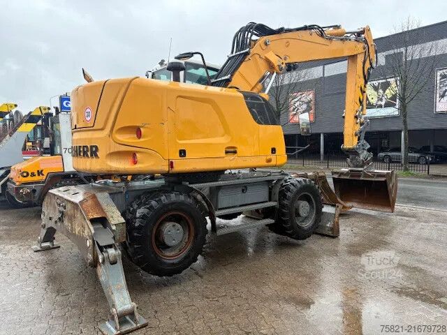 Pelle sur roues Liebherr A918 Compact