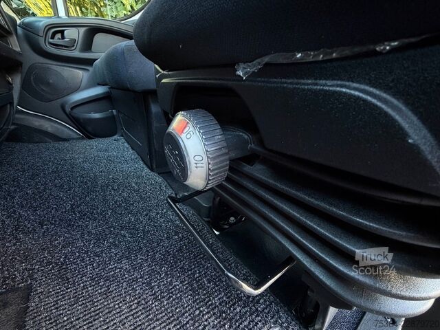 Пикап ван IVECO Daily 35S12 Hpi Doppelkabine Pritsche Ahk Kran