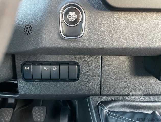 Minibus MERCEDES-BENZ Sprinter 316 CDI Mixto/ ZG3 4x4/ AC/ 5 Sitze