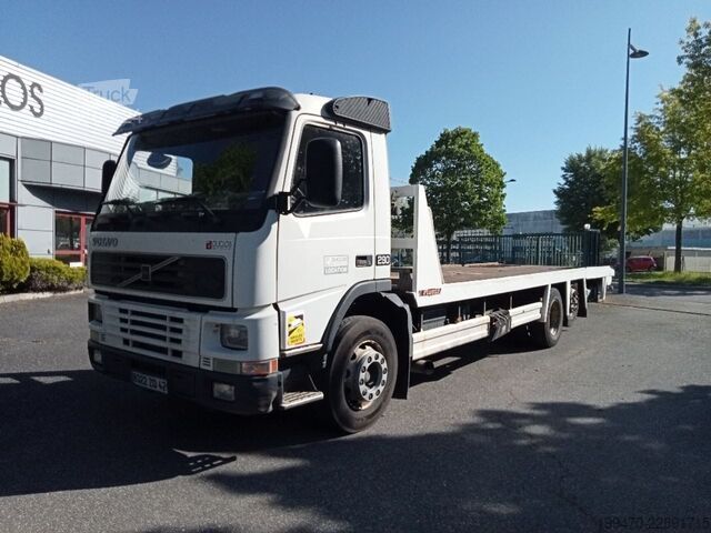 Pritschen-LKW Volvo FM6229A