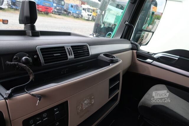 стандартний тягач MAN TGX 18.580 LLS 4x2