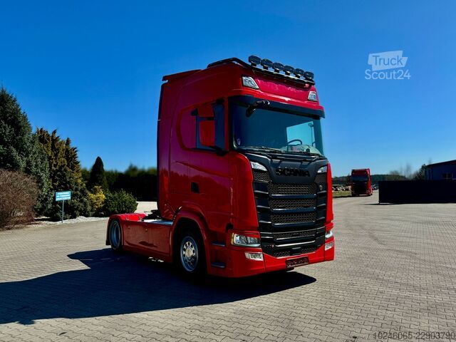 وحدة جرار قياسية SCANIA S 500