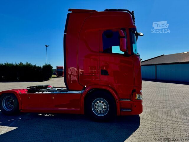 وحدة جرار قياسية SCANIA S 500