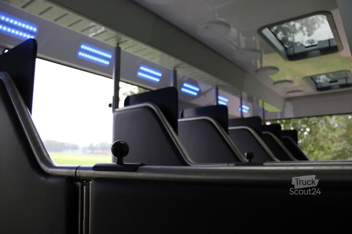 Zirgu transports Volvo FH 540 Jong gebrukt 7 paards plus living pop-ot...