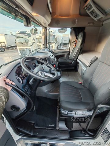 Nagy térfogatú nyergesvontató DAF XF 106.480 SSC MEGA