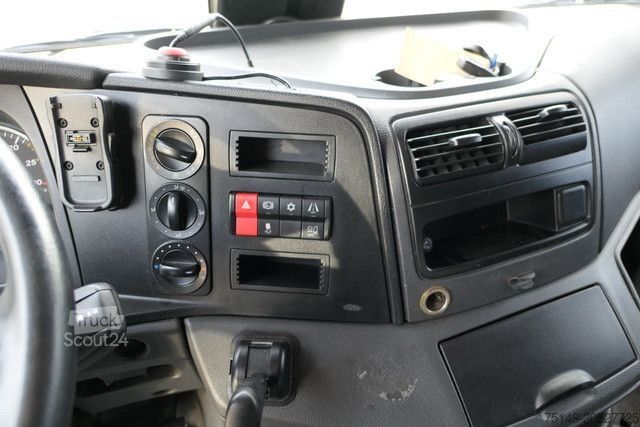 Transporter mit Pritsche & Plane MERCEDES-BENZ 823 Atego 4x2, Edscha, Schiebeplane, Standklima