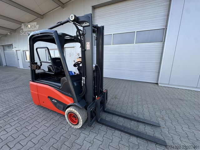 Elektro trotočkaš Linde E20L + Ladegerät NEU 48120--EK