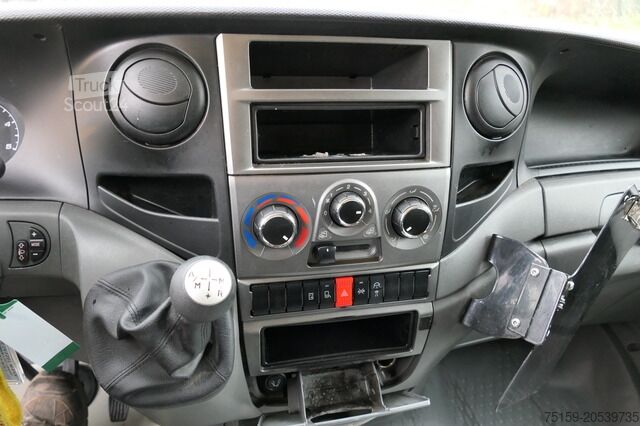 Фургон-будка iveco Daily 35 S11 C30C AUTOMATIK KAMERA Regale LUFT DURCHGANG EURO-5 CoC