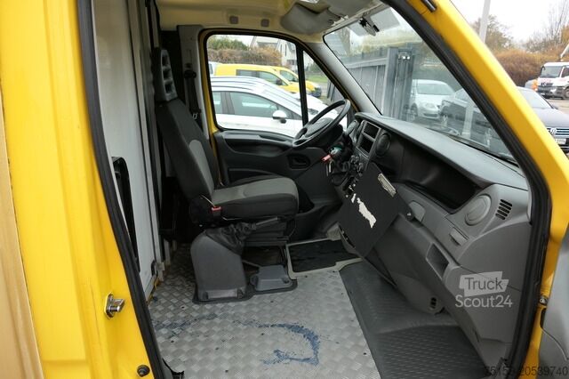 Fourgon tôlé iveco Daily 35 S11 C30C AUTOMATIK KAMERA Regale LUFT DURCHGANG EURO-5 CoC
