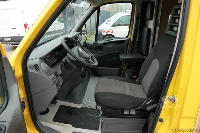 Fourgon tôlé iveco Daily 35 S11 C30C AUTOMATIK KAMERA Regale LUFT DURCHGANG EURO-5 CoC