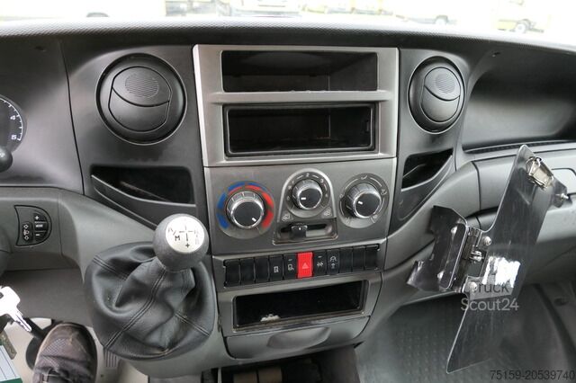 Skříňová dodávka iveco Daily 35 S11 C30C AUTOMATIK KAMERA Regale LUFT DURCHGANG EURO-5 CoC