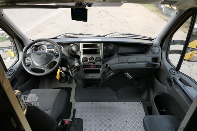 Fourgon tôlé iveco Daily 35 S11 C30C AUTOMATIK KAMERA MAXI Regale DURCHGANG