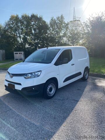 Panelová dodávka Fiat Doblò 100cv