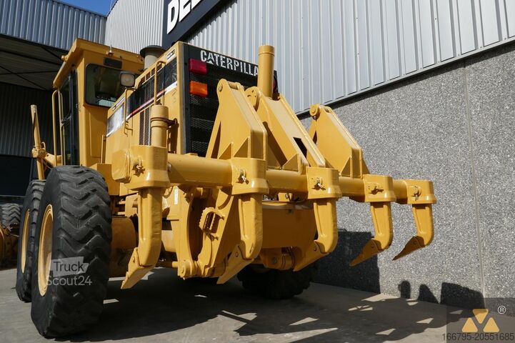 Grader Caterpillar 140H