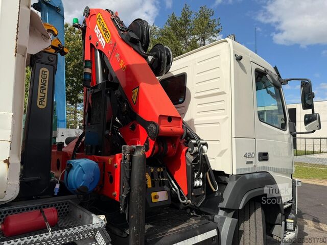 Containertransport (haakarmsysteem) Volvo FM 420 8x2 HOOKLIFT + CRANE PALFINGER PK19.001 ...