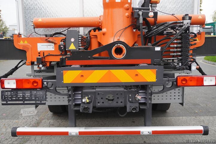 Platforma ar celtni Renault C380 Comfort 6x4 / Atlas 172.3E crane