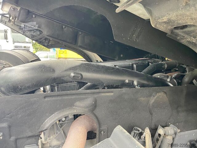 معيار SZM Renault T460 VF611A165MD035540  327195 km! RETARDER, PT...