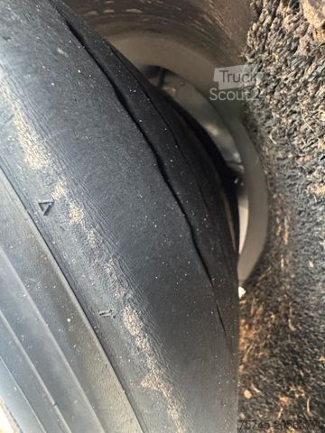 Odprta polprikolica s ponjavo KÄSSBOHRER MEGA * AIR CARGO * ROLLER BED * PR.+PLANE