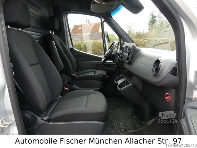 Kastenwagen MERCEDES-BENZ Sprinter Kasten *SHZ*LED*Bott*Schwingsitz*