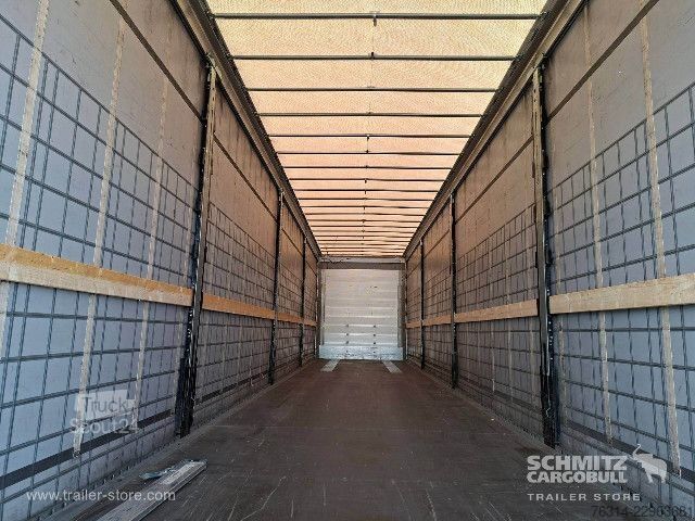 Otevřený návěs s plachtou Schmitz Cargobull Curtainsider Mega Getränke