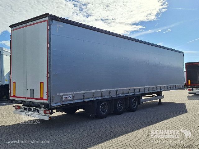 Otevřený návěs s plachtou Schmitz Cargobull Curtainsider Mega Getränke