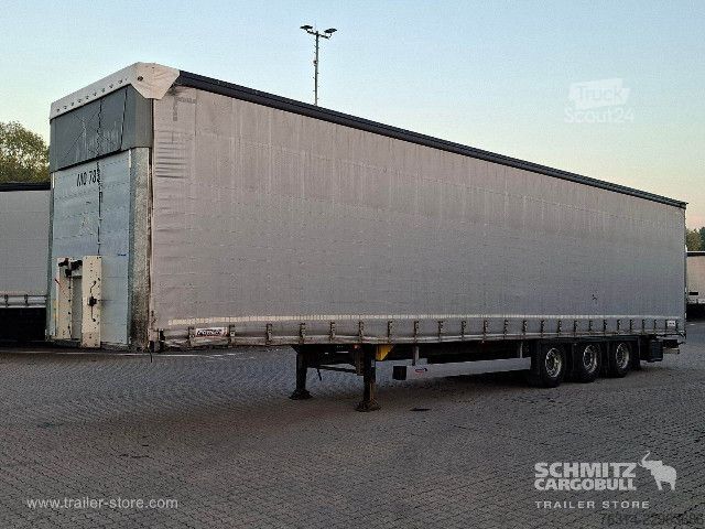 Otevřený návěs s plachtou Schmitz Cargobull Curtainsider Mega Getränke