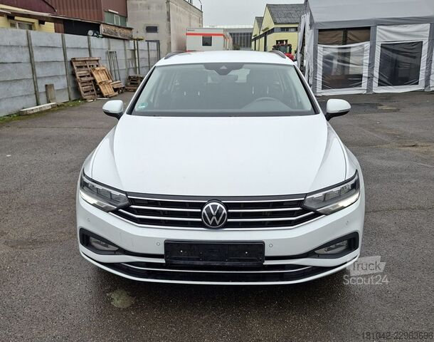 Minibus VW Passat Variant