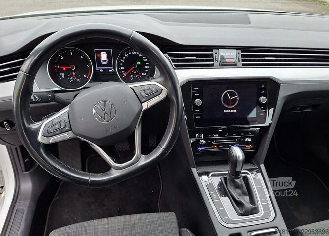 Minibus VW Passat Variant