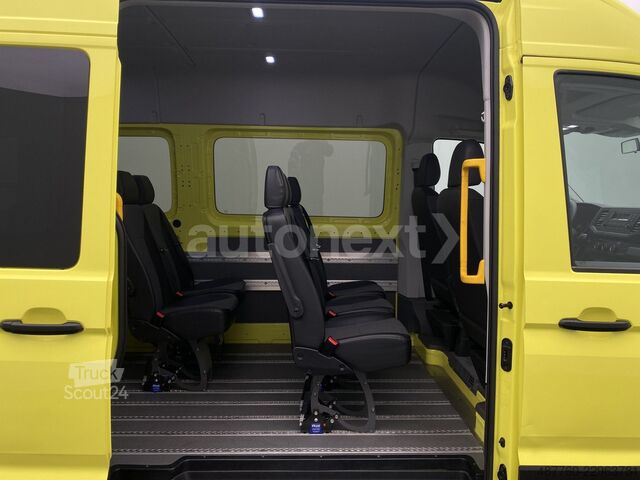Minibuss VW Crafter 35 Aut. *Rollstuhl-Rampe* 8-Sitze (5615)