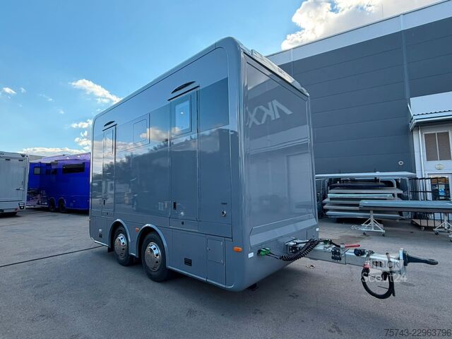 Hästtransportsläp  STX Trailer  4 Pferde Wohnung, Dusche, Neu