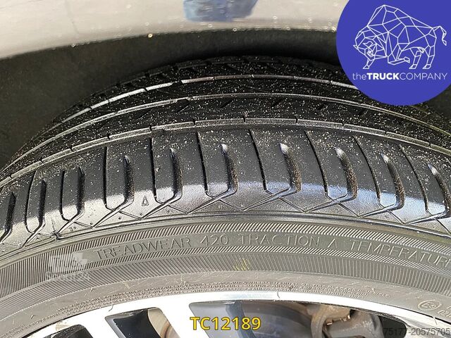 Mercedes-Benz V / Viano 250 Mercedes-Benz V / Viano 250