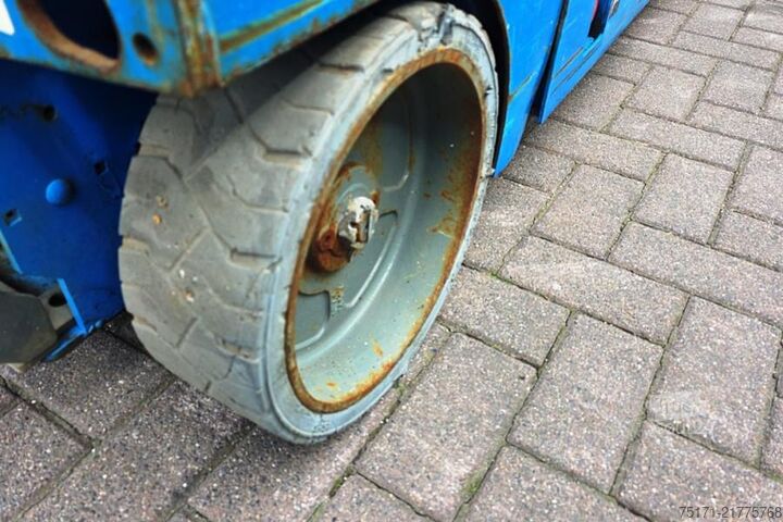 Scherenhebebühne Genie GS2632 Electric, 10m Working Height, 227kg Capacit